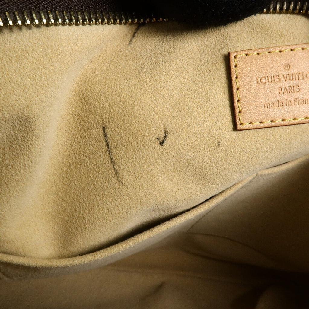 Louis Vuitton Estrela MM · Monogram