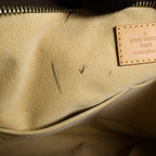 Louis Vuitton Estrela MM · Monogram