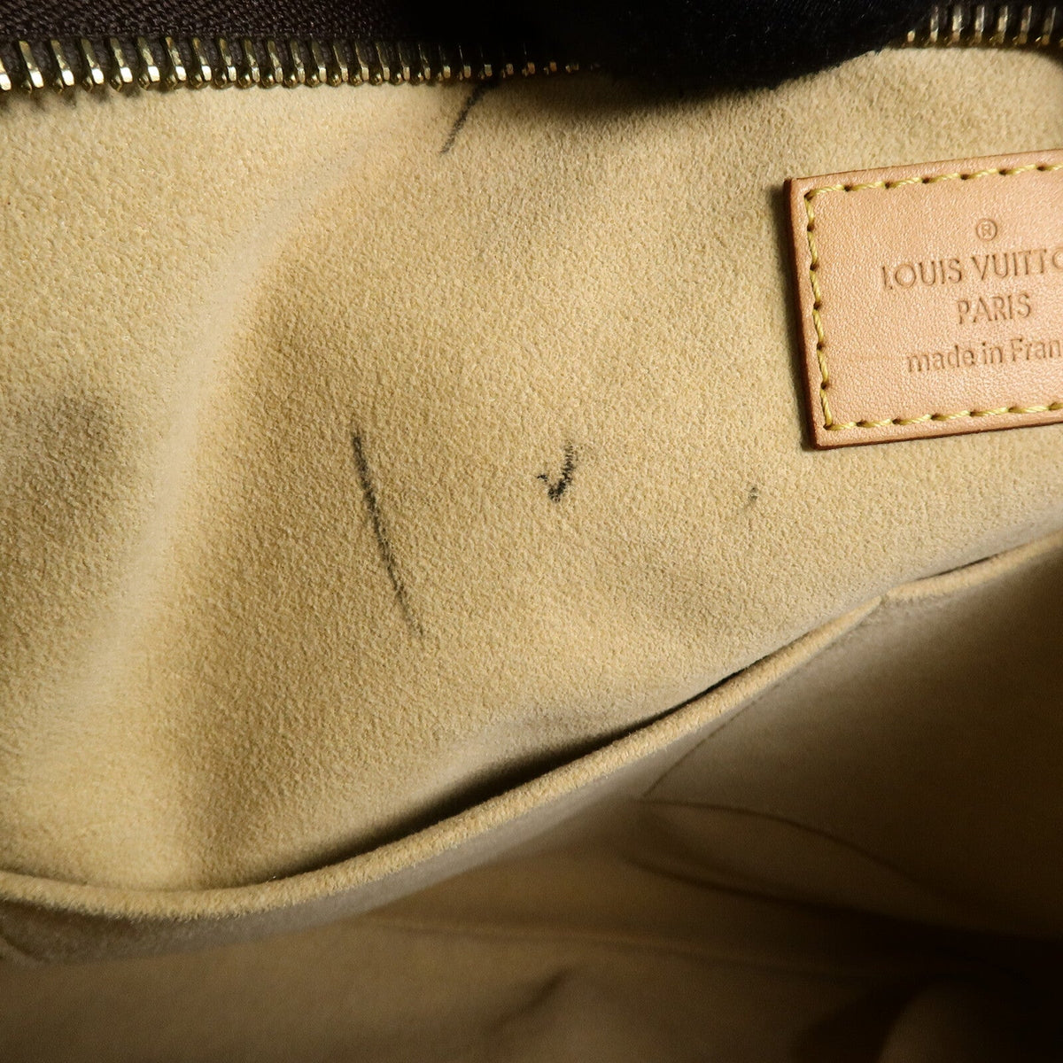 Louis Vuitton Estrela MM · Monogram