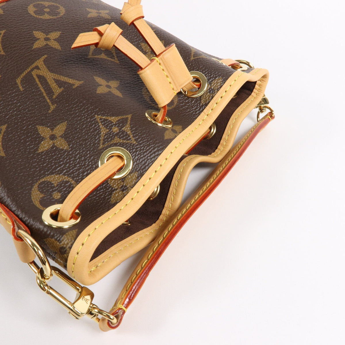 Louis Vuitton Nano Noé · Monogram