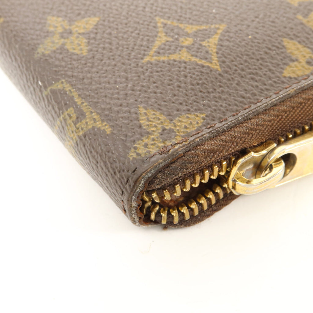 Louis Vuitton Zippy Wallet · Monogram