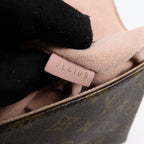 Louis Vuitton Locky BB · Monogram