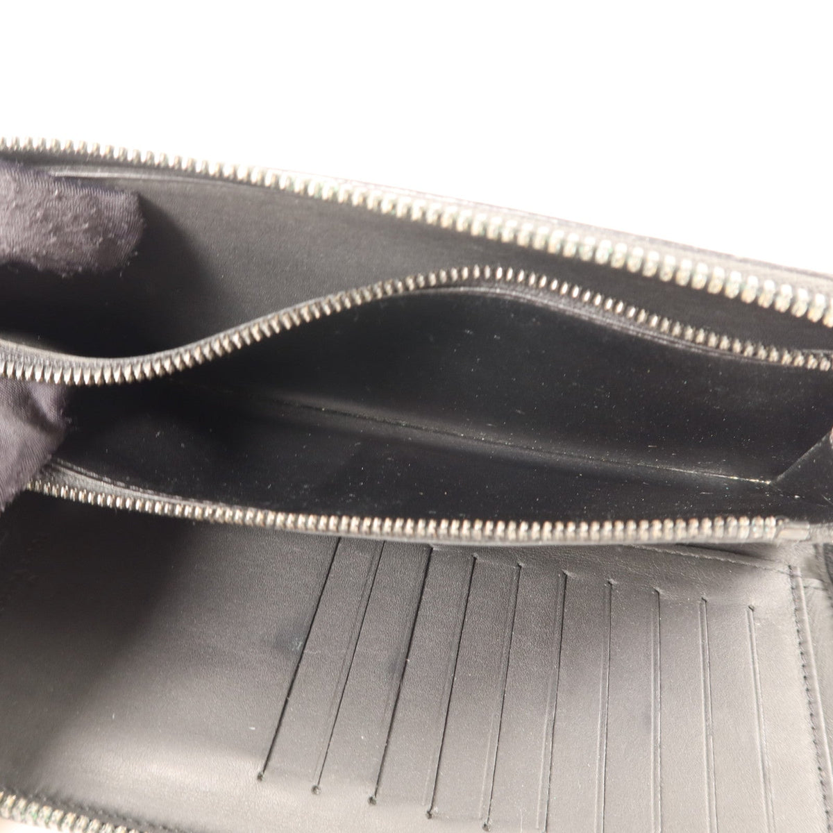 Louis Vuitton Zippy Vertical · Taurillon