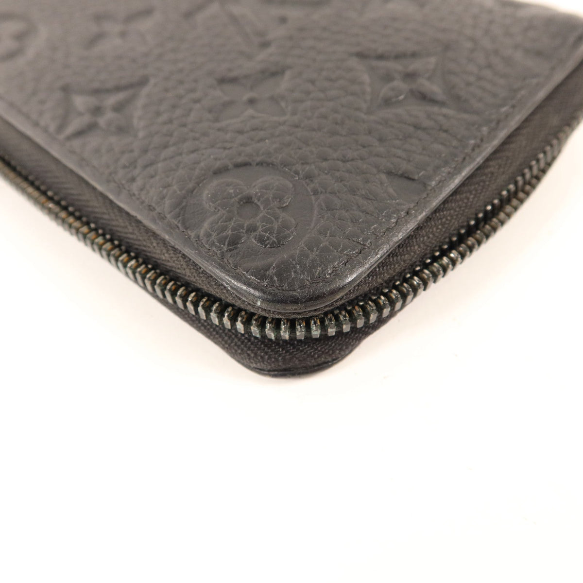 Louis Vuitton Zippy Vertical · Taurillon