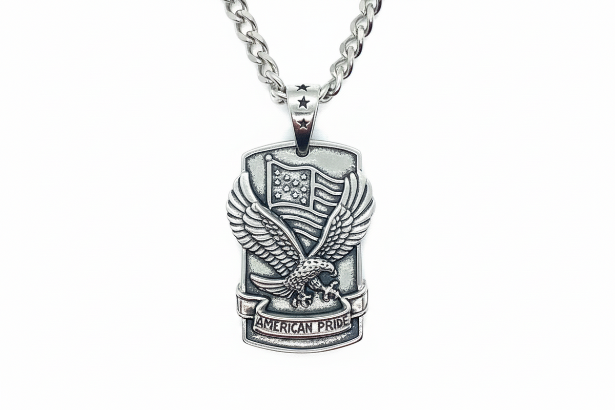 SK6200 American Pride Flag Eagle Pendant with 24" cuban link chain. High quality 316L Stainless Steel