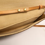 Louis Vuitton Pochette Twin GM · Monogram
