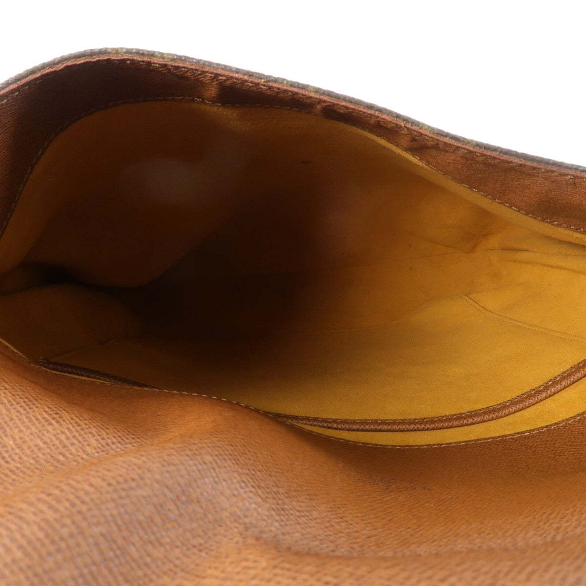 Louis Vuitton Musette · Monogram