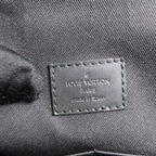 Louis Vuitton Messenger · Monogram Macassar