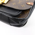 Louis Vuitton Vanguard · Monogram