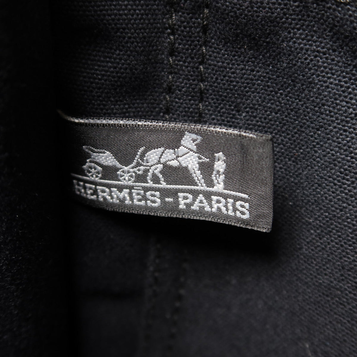 Hermès Fourre Tout PM · Noir