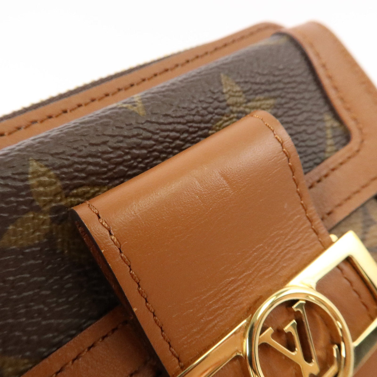 Louis Vuitton Micro Dauphine · Monogram Reverse