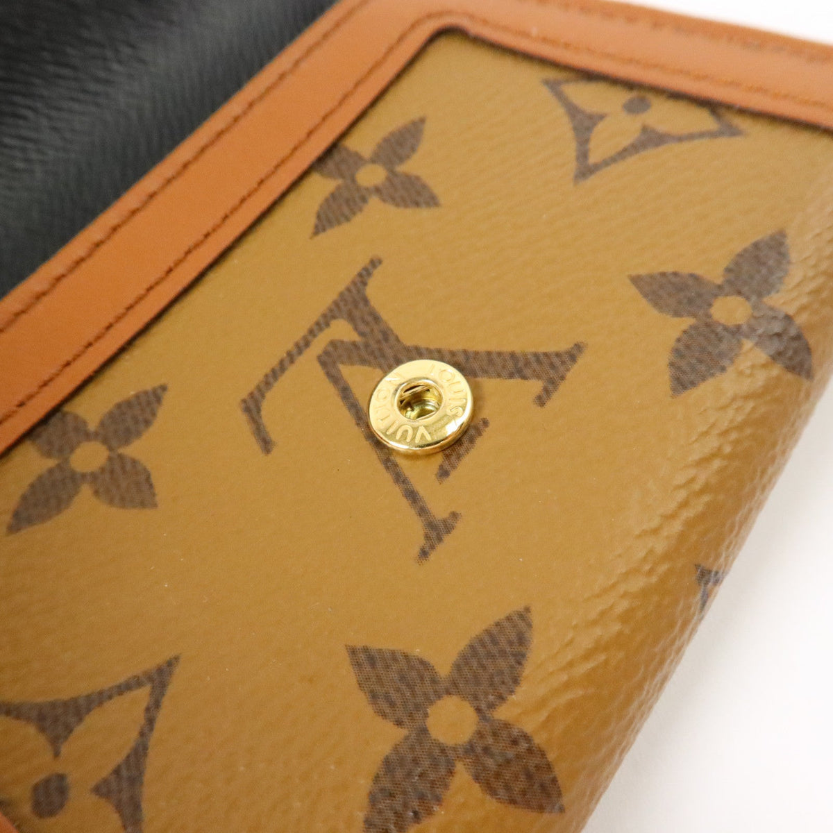Louis Vuitton Micro Dauphine · Monogram Reverse