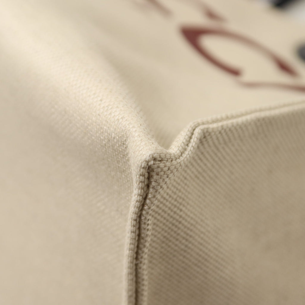 Gucci GG Tote · Coated Canvas