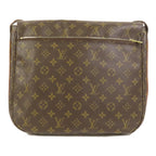 Louis Vuitton Beaubourg MM · Monogram