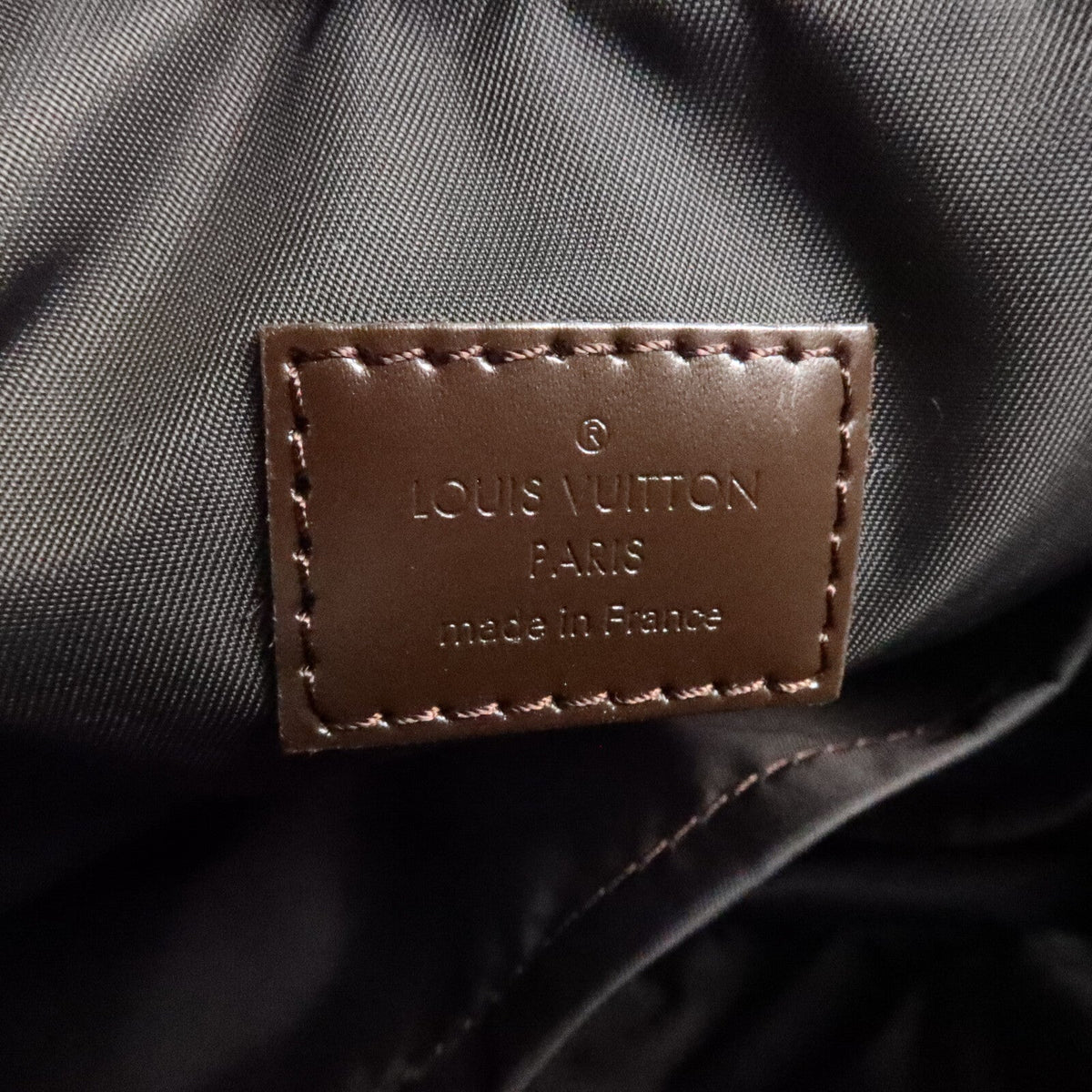 Louis Vuitton · Damier Geant
