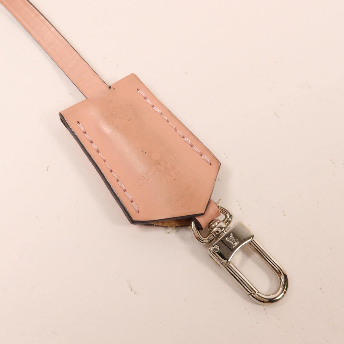 Louis Vuitton Cluny MM · Epi Leather