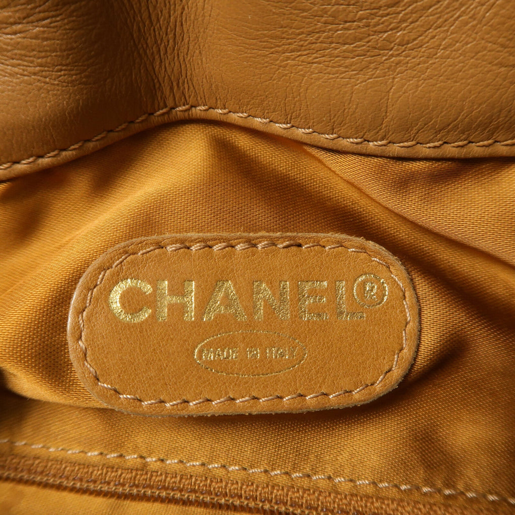 Chanel Vintage · Lambskin Hand Bag