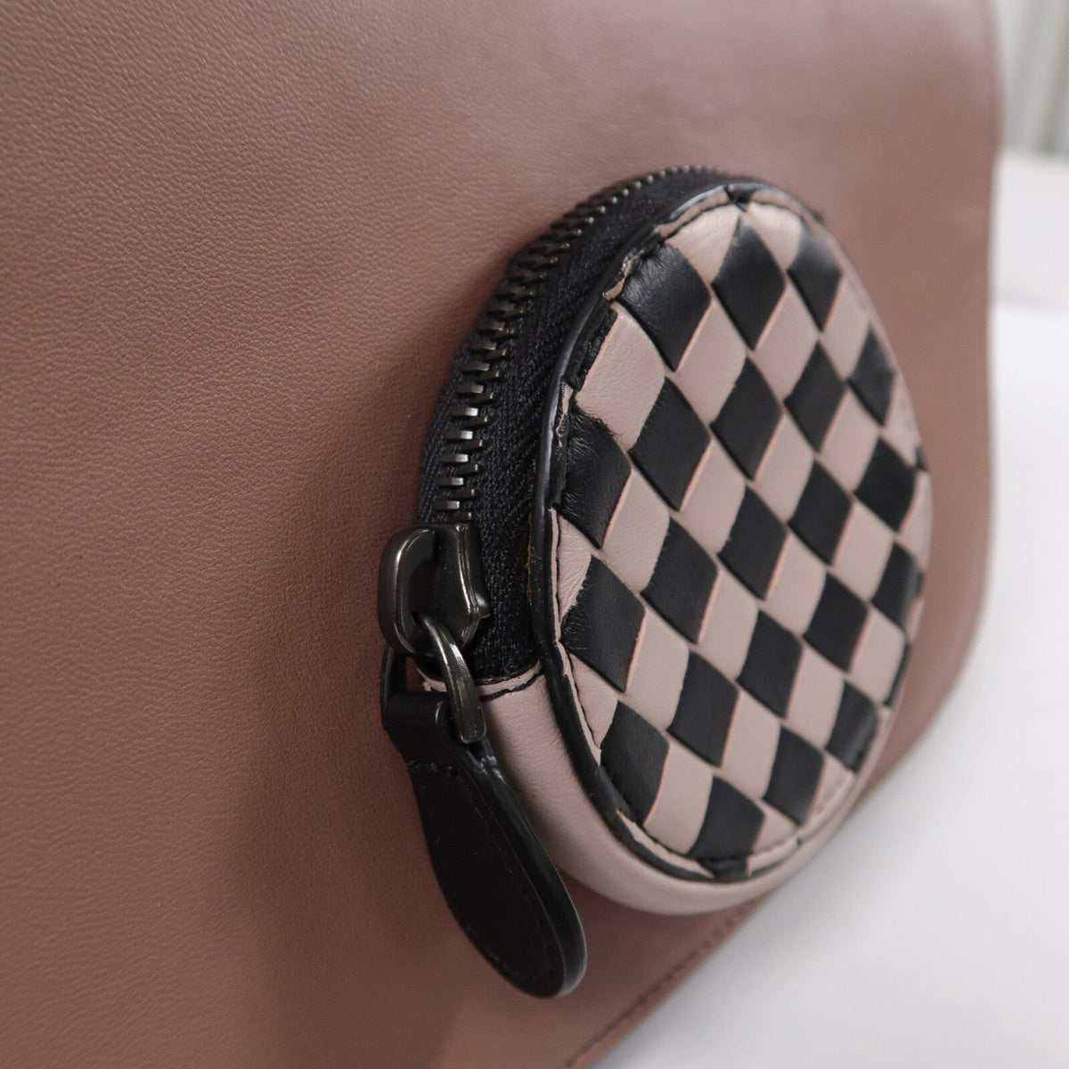 Bottega Veneta Luna · Calfskin