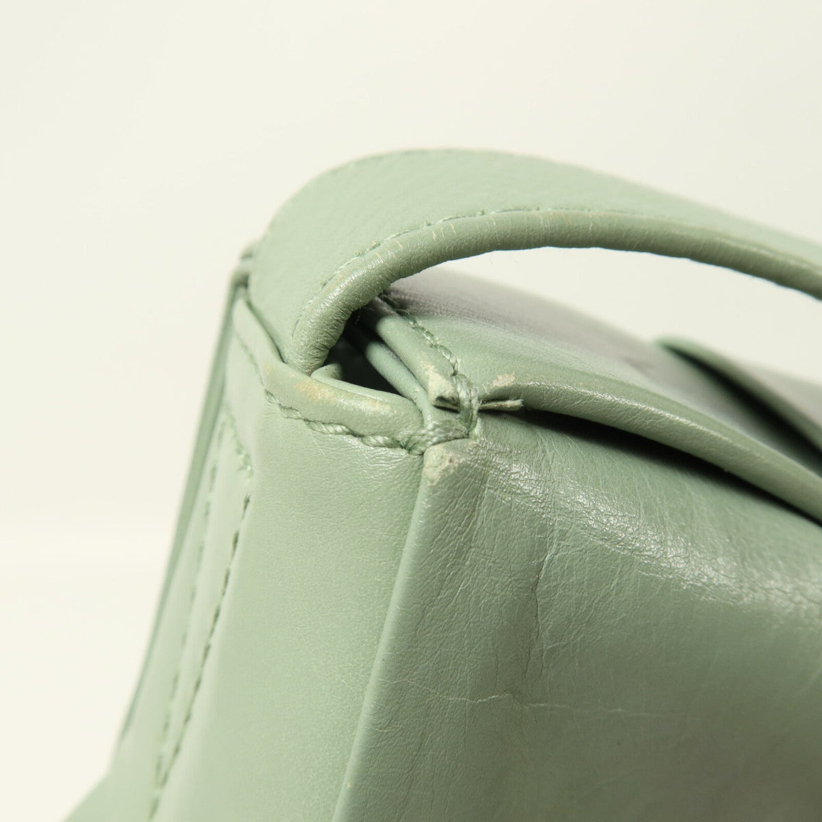 BOTTEGA VENETA Cassette · Calfskin