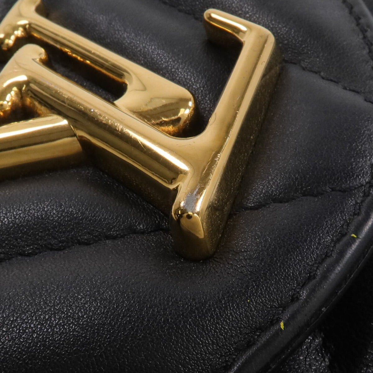 Louis Vuitton New Wave Chain Bag MM