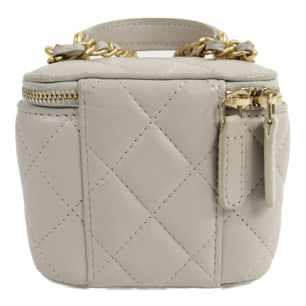 Chanel Vanity · Lambskin · Chain Shoulder