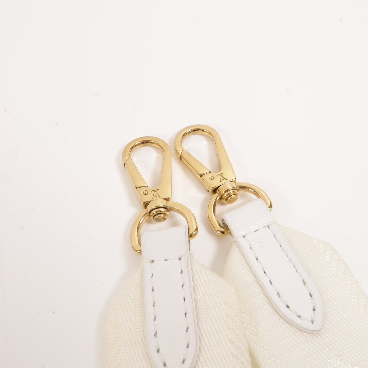 Louis Vuitton Papillon BB · Bubblegram