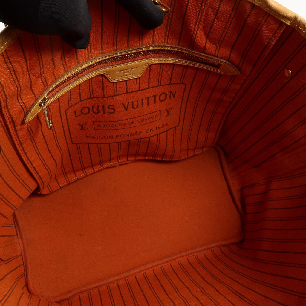 Louis Vuitton Neverfull MM · Monogram