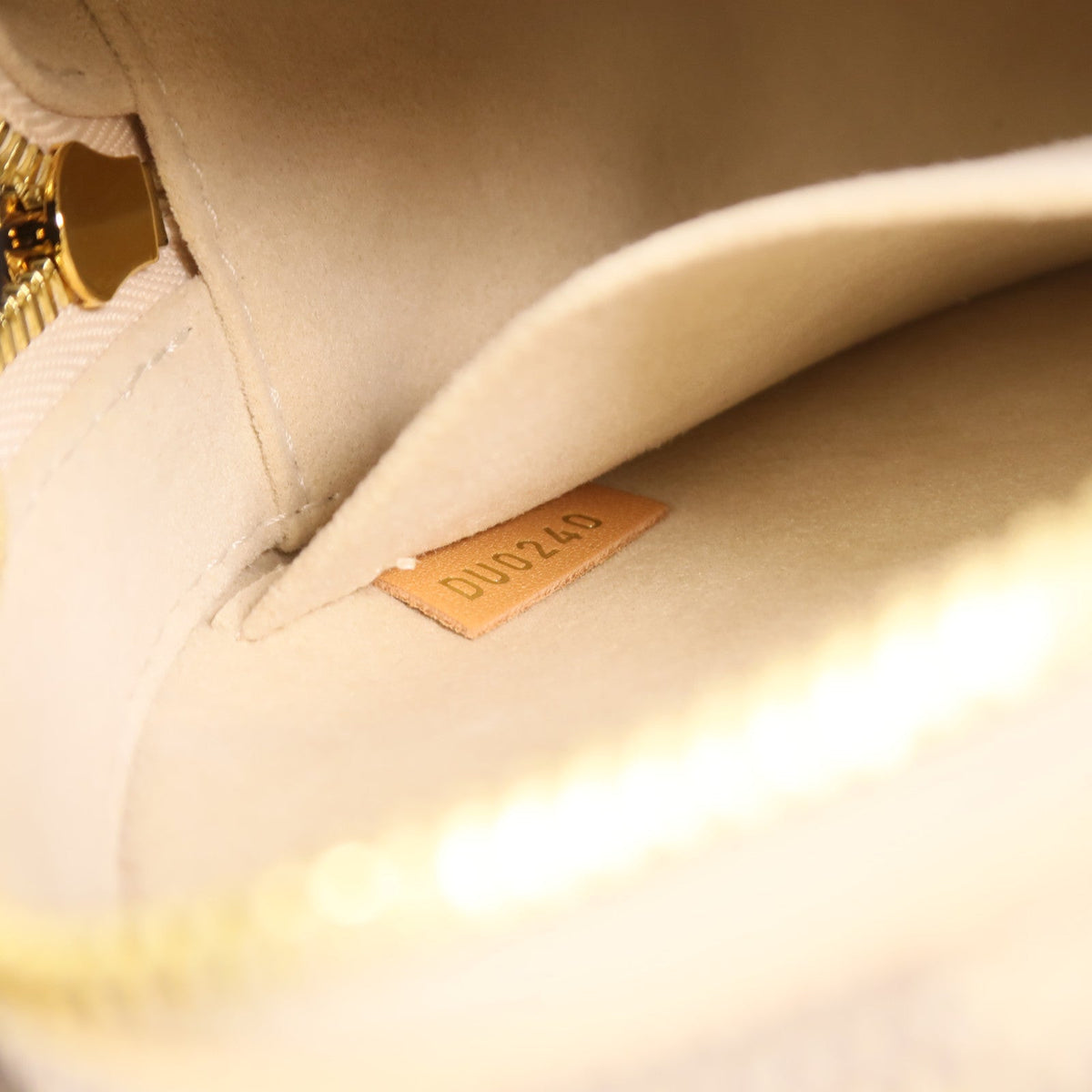Louis Vuitton Boite Chapeau Souple · Azur