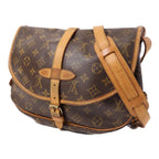 Louis Vuitton Saumur 30 · Monogram