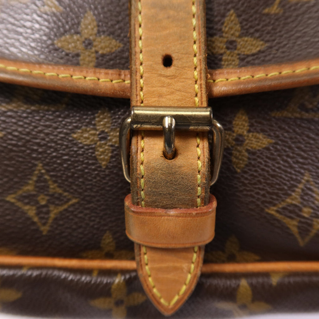 Louis Vuitton Saumur 30 · Monogram