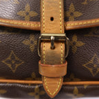 Louis Vuitton Saumur 30 · Monogram