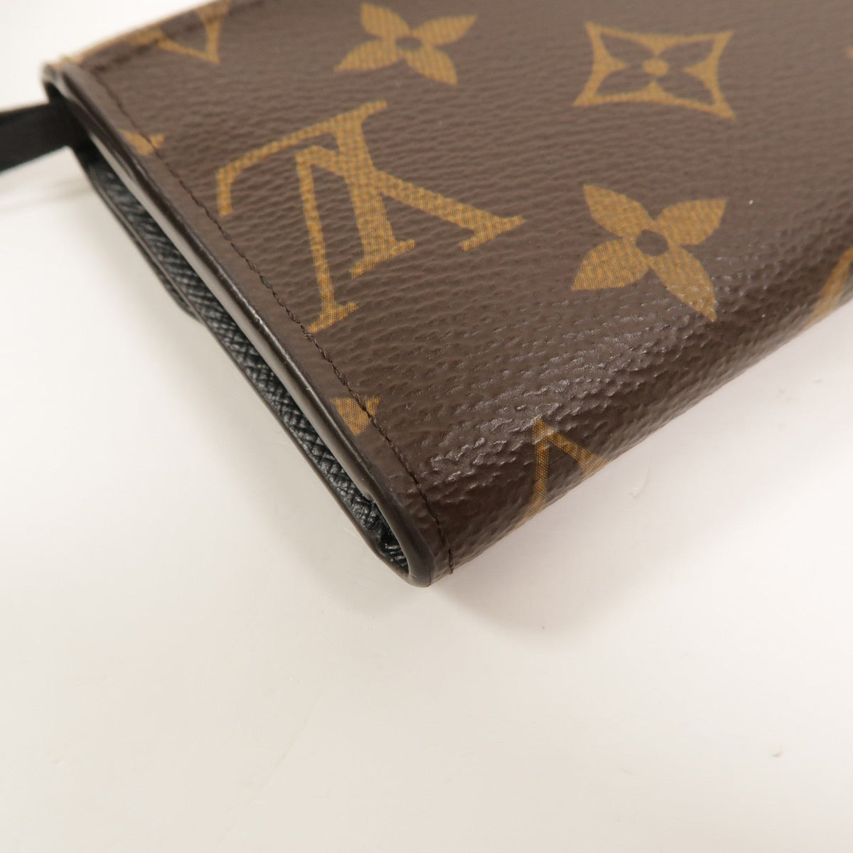Louis Vuitton Rosalie · Monogram Reverse