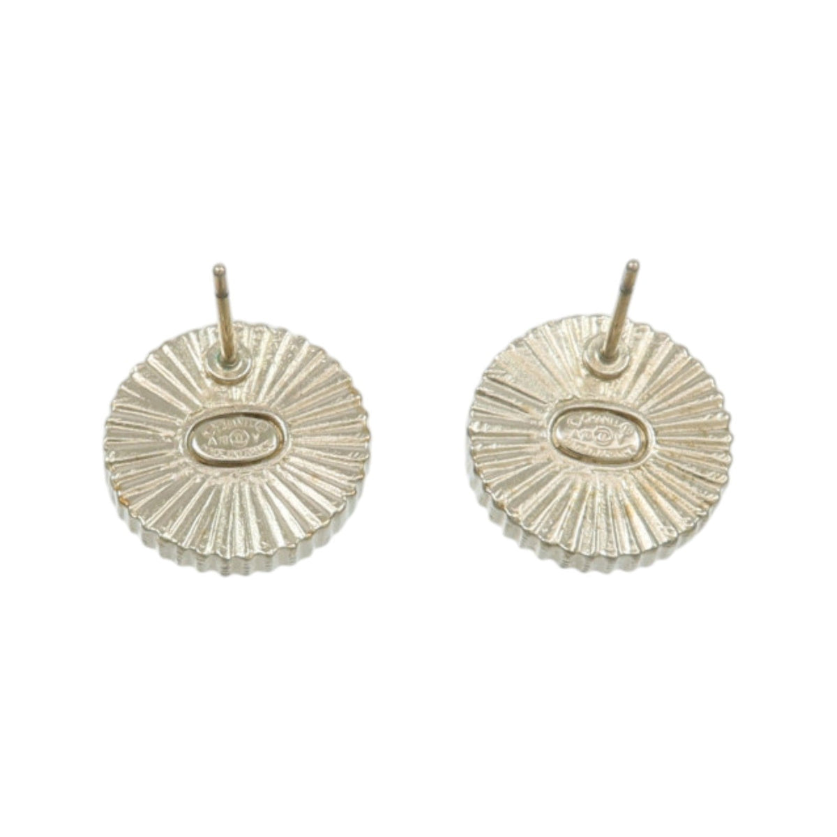 CHANEL CC Earrings · Metal