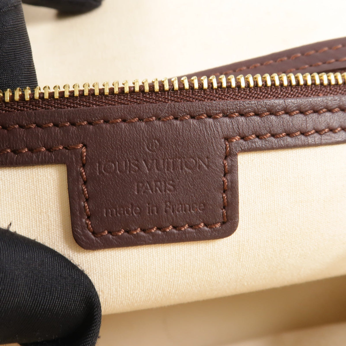 Louis Vuitton Alma Haut · Mini Monogram
