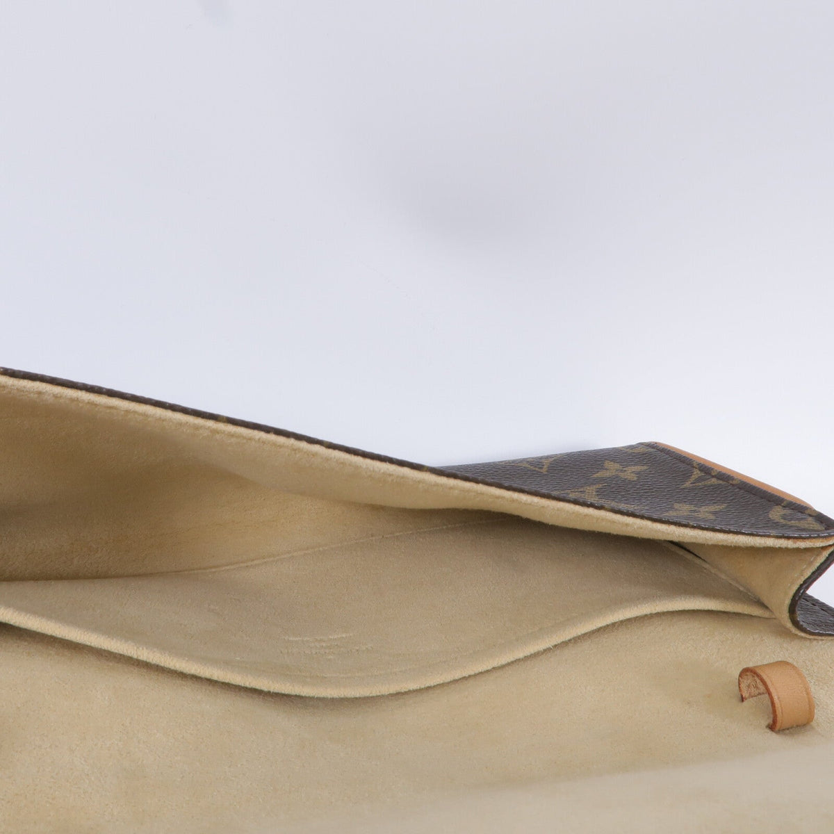 Louis Vuitton Pochette Twin GM · Monogram