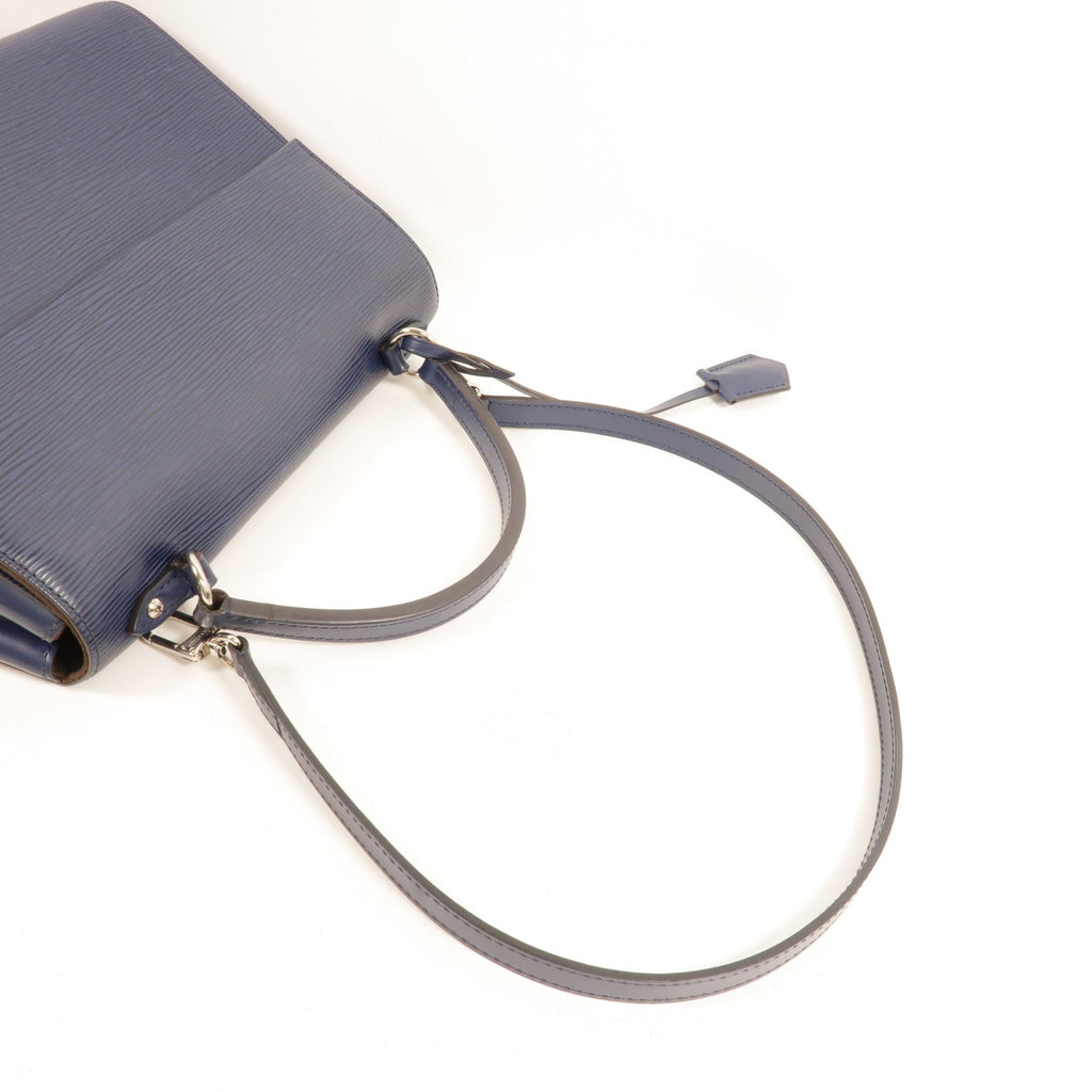 Louis Vuitton Cluny MM · Epi Leather