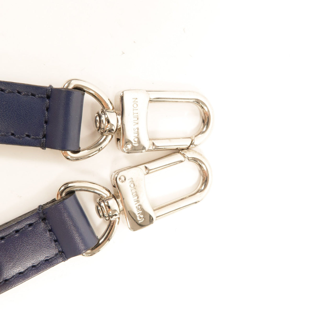 Louis Vuitton Cluny MM · Epi Leather