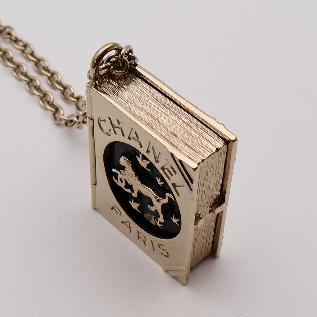 CHANEL CC Long Necklace · Metal