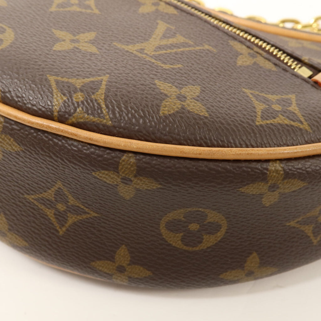 Louis Vuitton Loop · Monogram