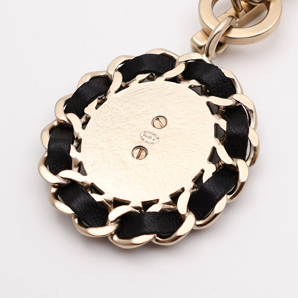 CHANEL CC Necklace · Metal