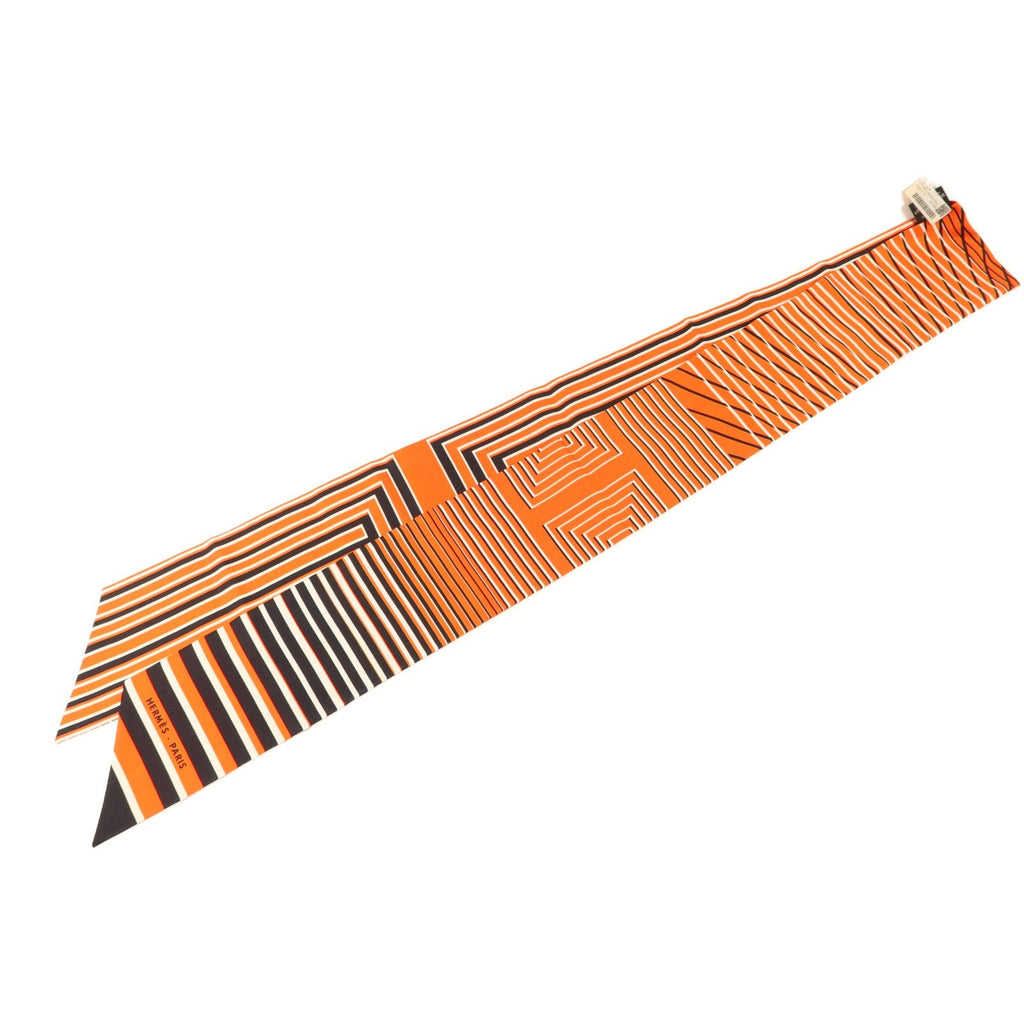Hermès Maxi Twilly · Silk Scarf