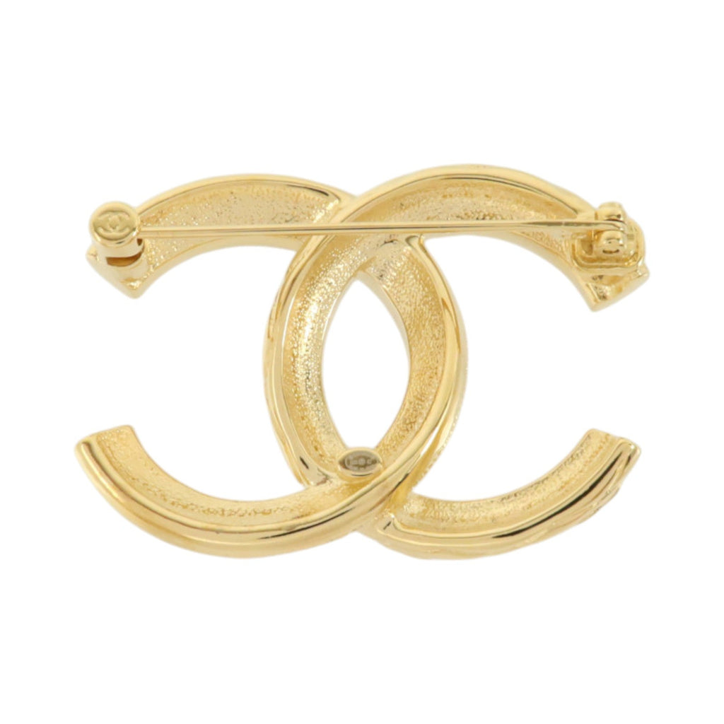 Chanel CC Brooch · Metal