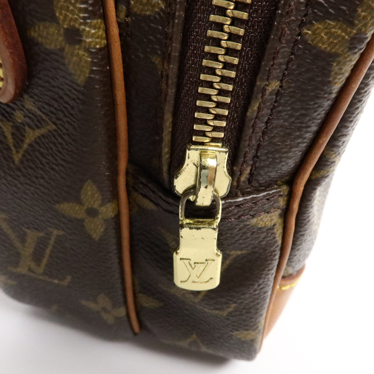 Louis Vuitton Amazon · Monogram