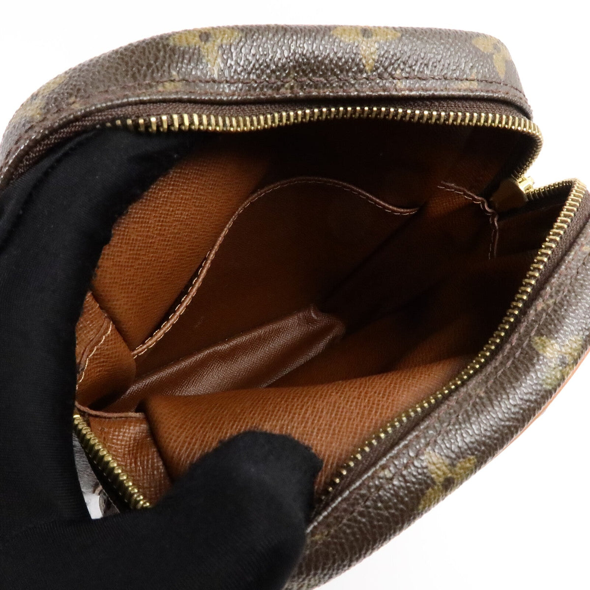 Louis Vuitton Amazon · Monogram