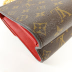 Louis Vuitton Victoire · Monogram Canvas