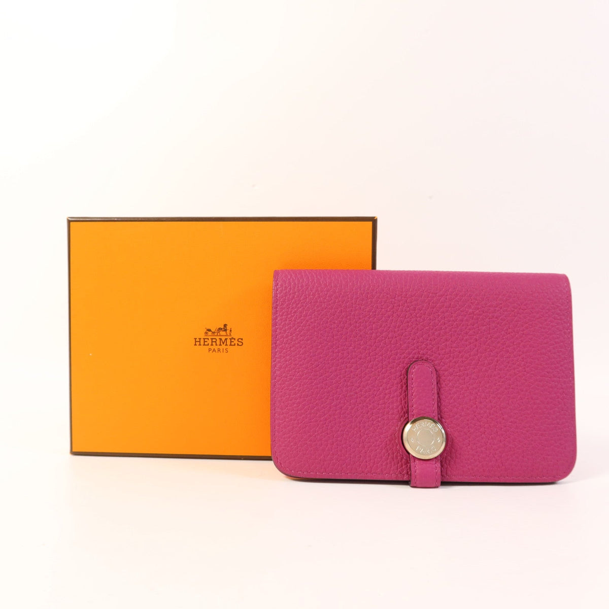 Hermès Dogon Compact Wallet · Evercolor