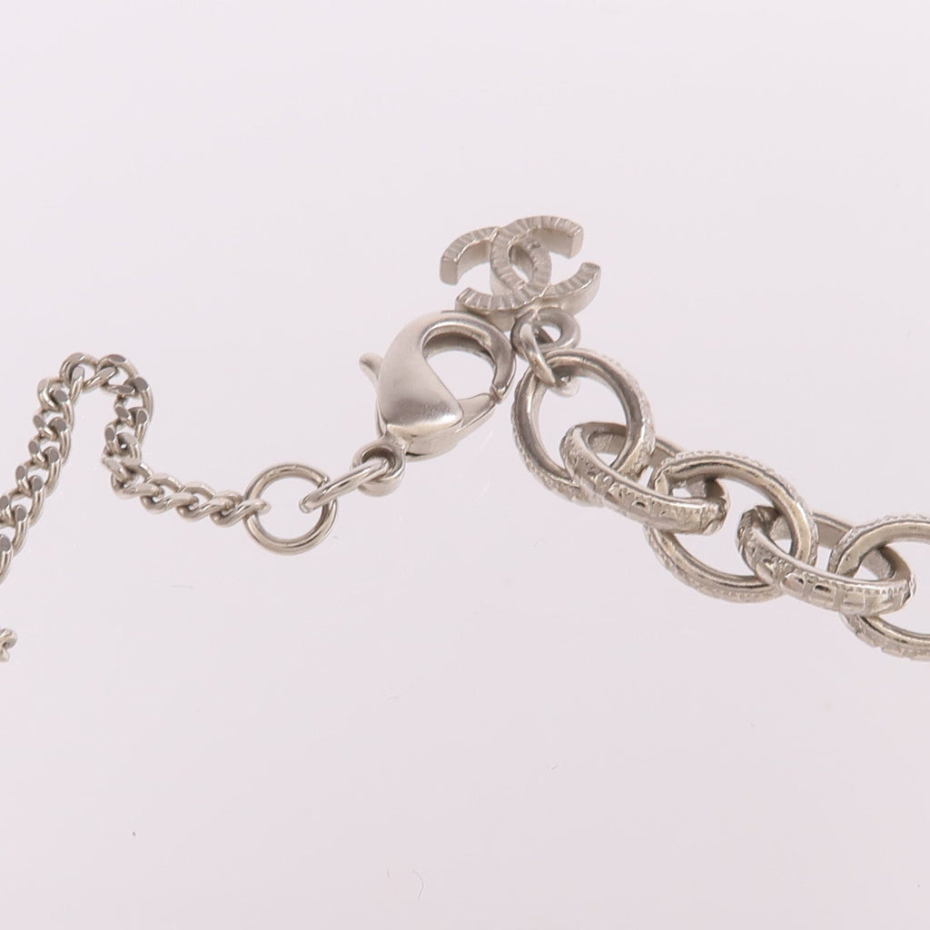 Chanel CC Necklace · Silver