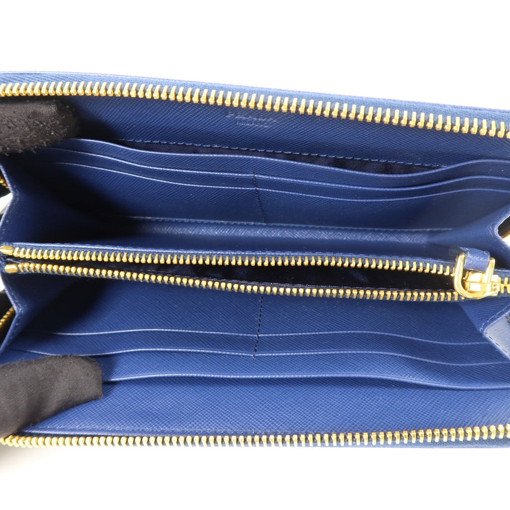 Prada Zip Wallet · Calfskin