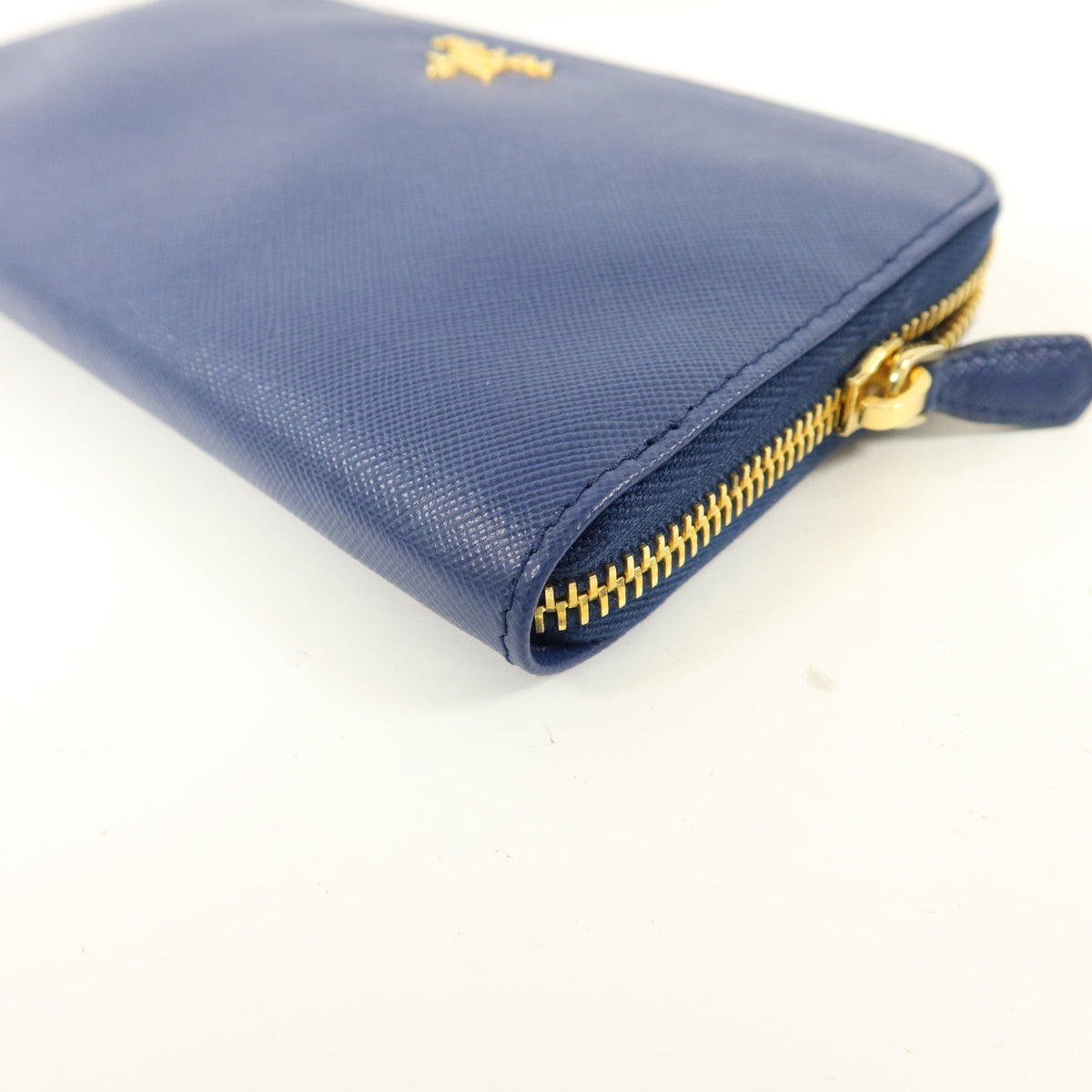 Prada Zip Wallet · Calfskin