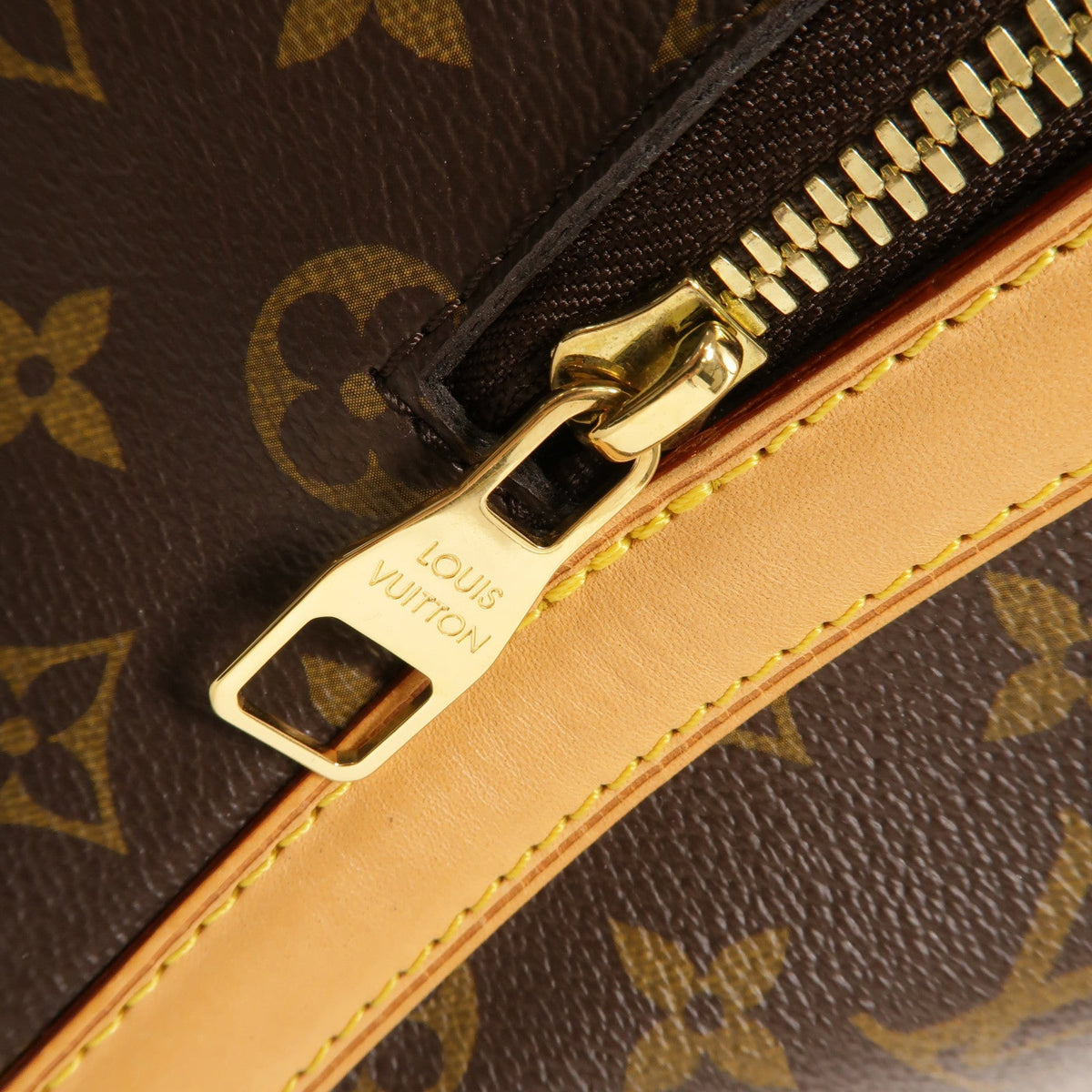 Louis Vuitton Marais MM · Monogram